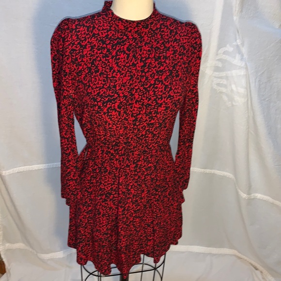 Zara Dresses Zara Red And Black Dress With A Keyhole In The